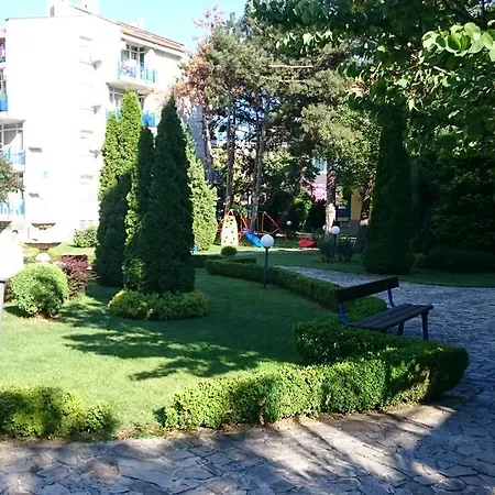 Aparthotel Elit 1 3*