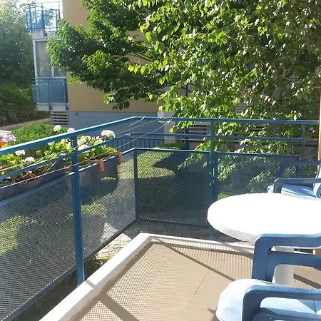 Aparthotel Elit 1 3*